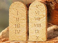 585_desatero_bozich_prikazani.jpg